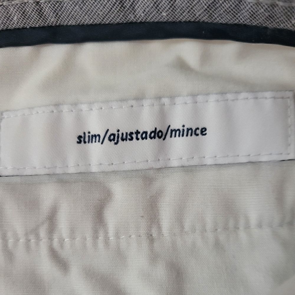 Amazon Essentials Men's Flat Front Shorts - Picture 7 of 13